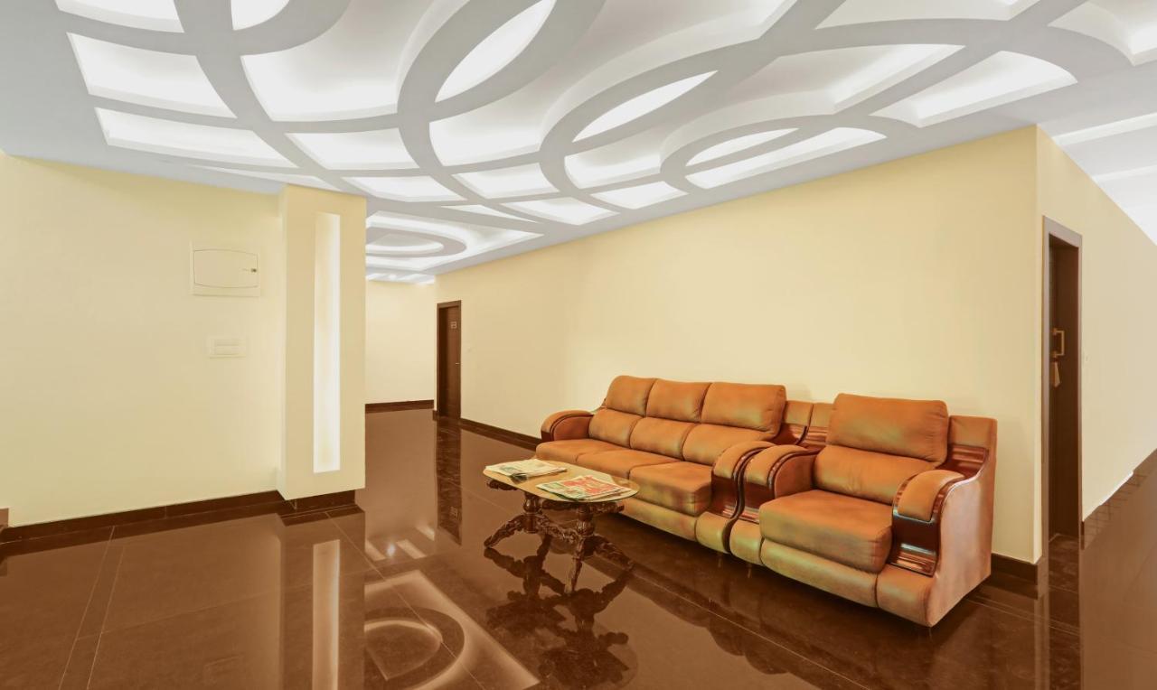 Treebo Doha King Hotel Madikeri Exterior photo