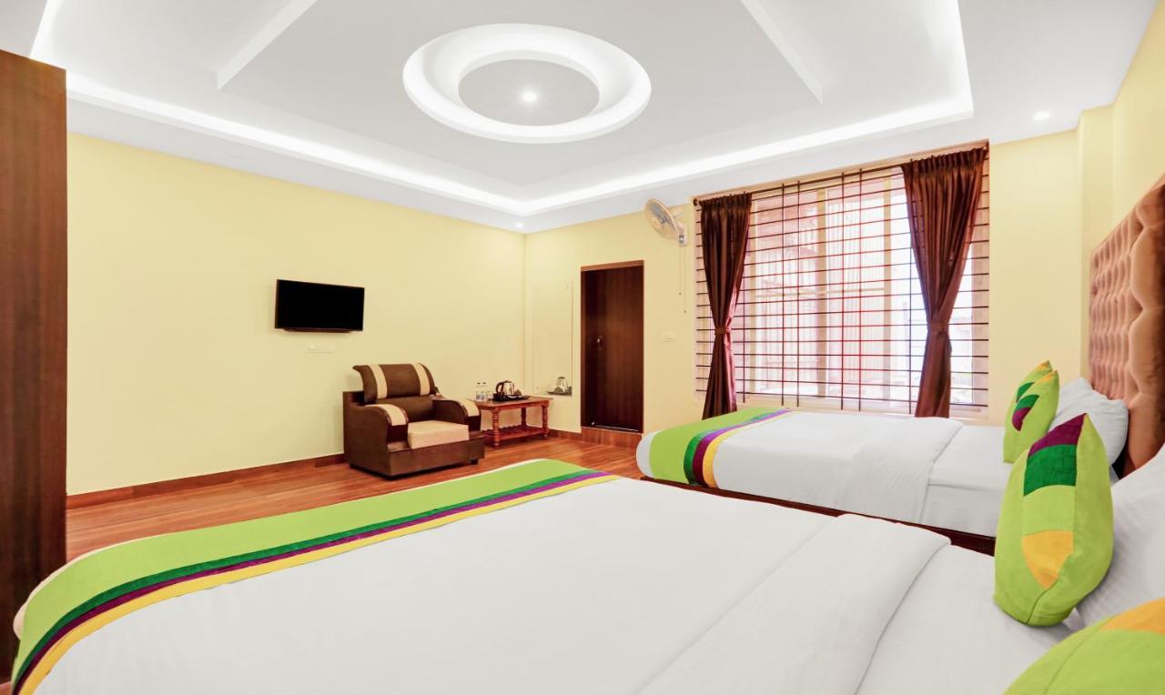 Treebo Doha King Hotel Madikeri Exterior photo
