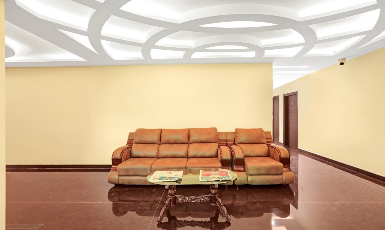 Treebo Doha King Hotel Madikeri Exterior photo