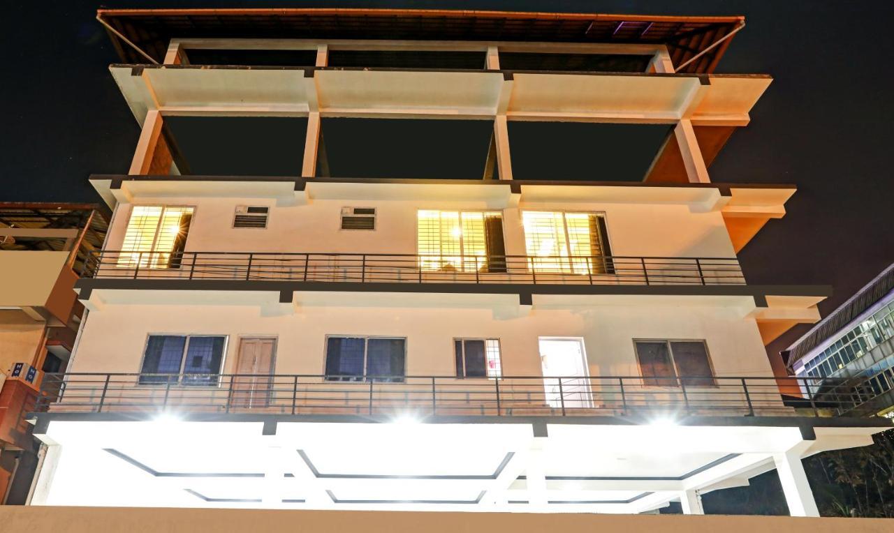 Treebo Doha King Hotel Madikeri Exterior photo